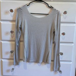 Carley Jean Los Angeles White and black stripe - medium